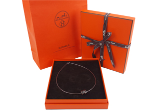 SOLD OUT BRAND NEW Hermes Pop H Necklace Black With Silver Hardware