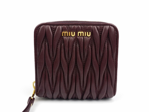 Miu Miu Nero Matelasse Lux short wallet 5ML522