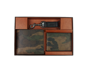 BRAND NEW Coach 3 in 1 Signature Camo Wallet Gift Set F37884
